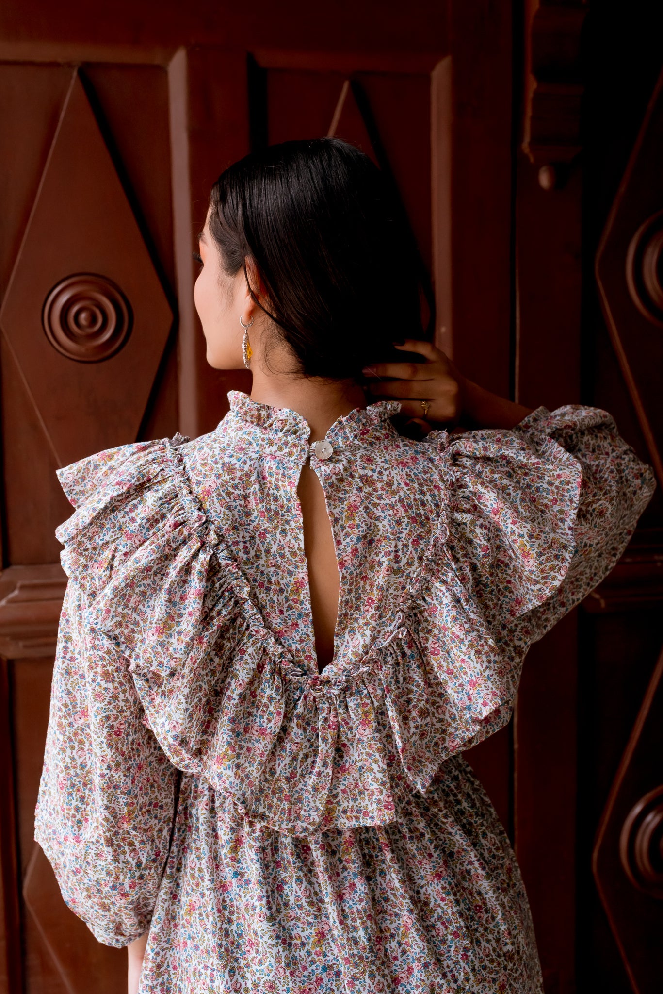 Camila Deshilado Dress | Brown flowers