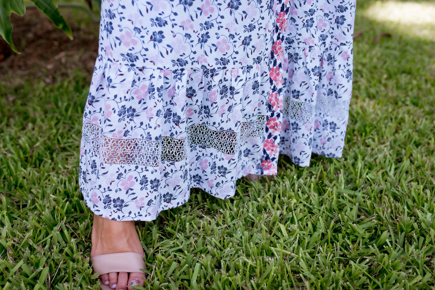 Elsi Deshilado and Cross stitch Dress | Floral with coral and blue