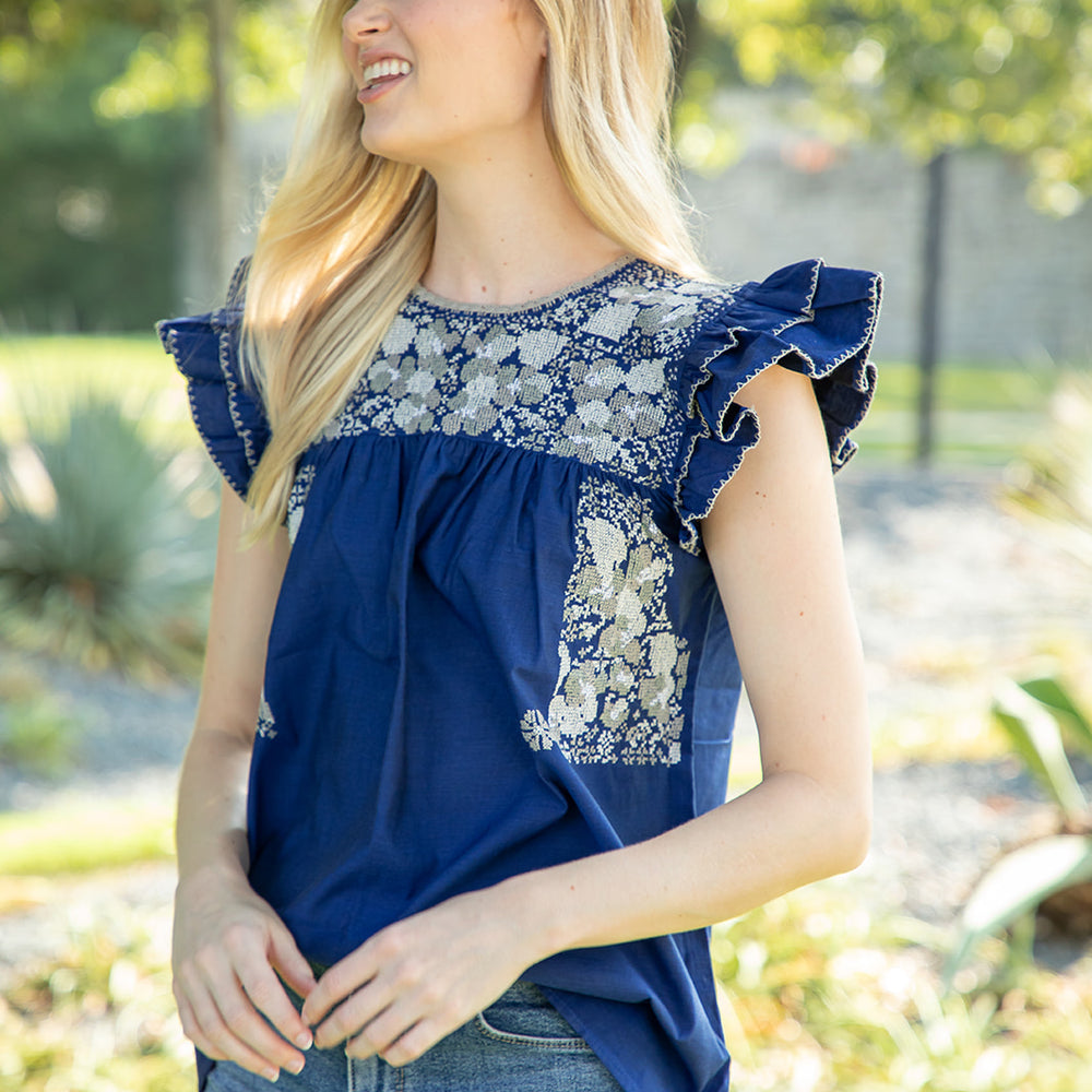 
                  
                    Sara Top | Cross Stitch blue with ombre gray
                  
                