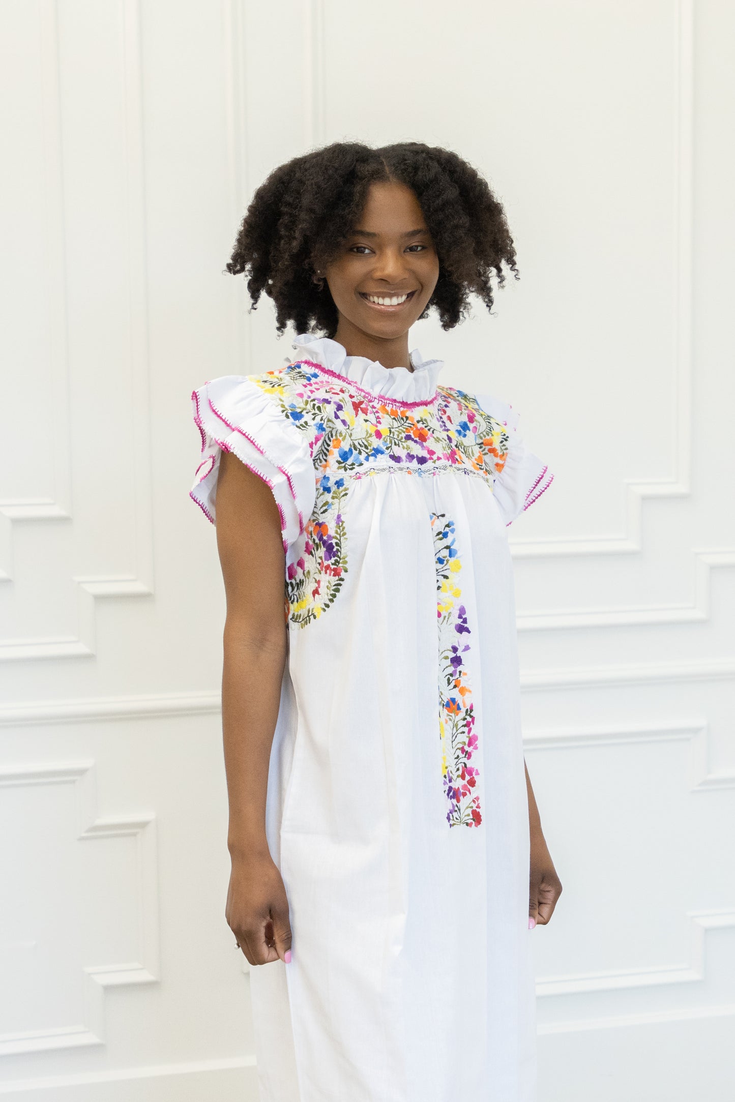 
                  
                    Mariana | Maxi White Multicolor with Ruffle collar Dress
                  
                