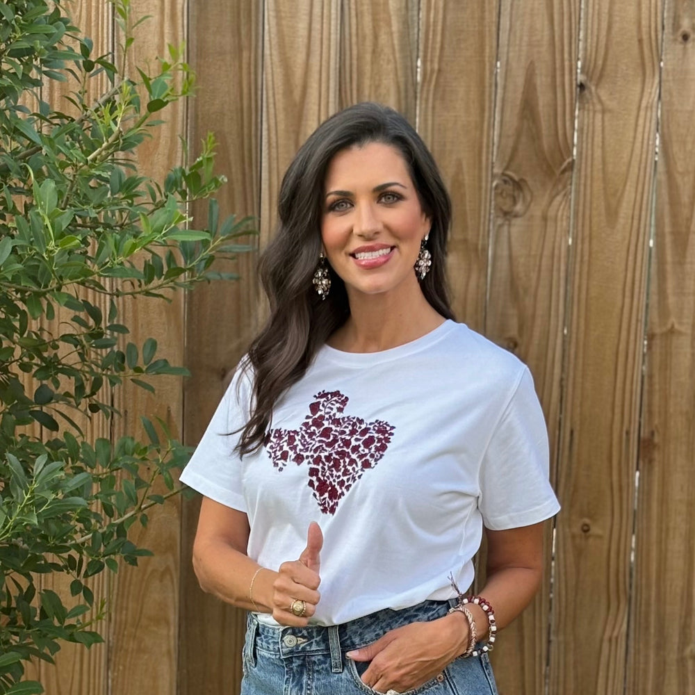 
                  
                    Howdy Yall shirt | White with Maroon
                  
                