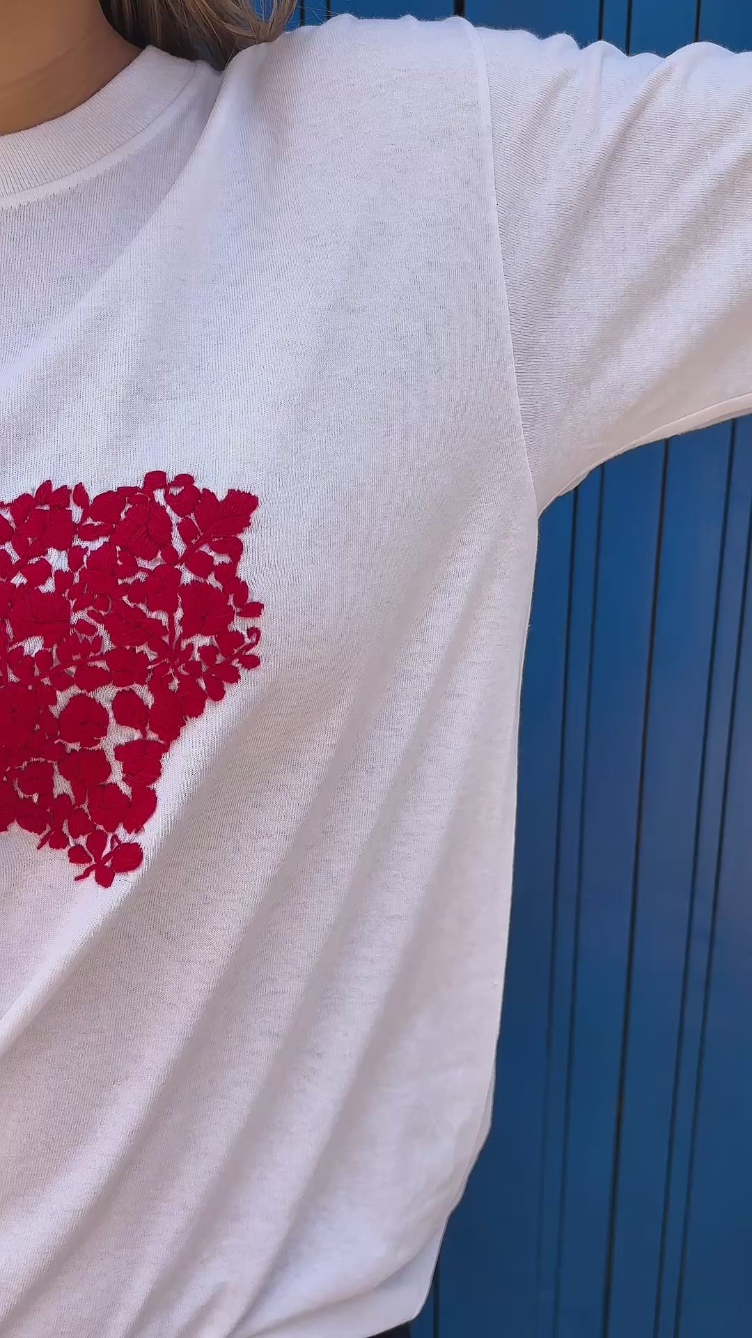 
                  
                    Load and play video in Gallery viewer, Texas Yall shirt Flores  | Blue
                  
                